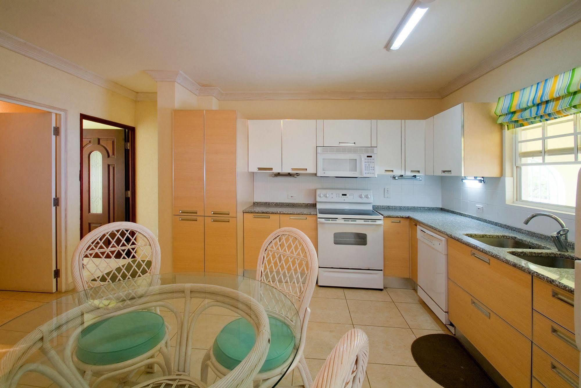 White Sands Speightstown Exterior foto